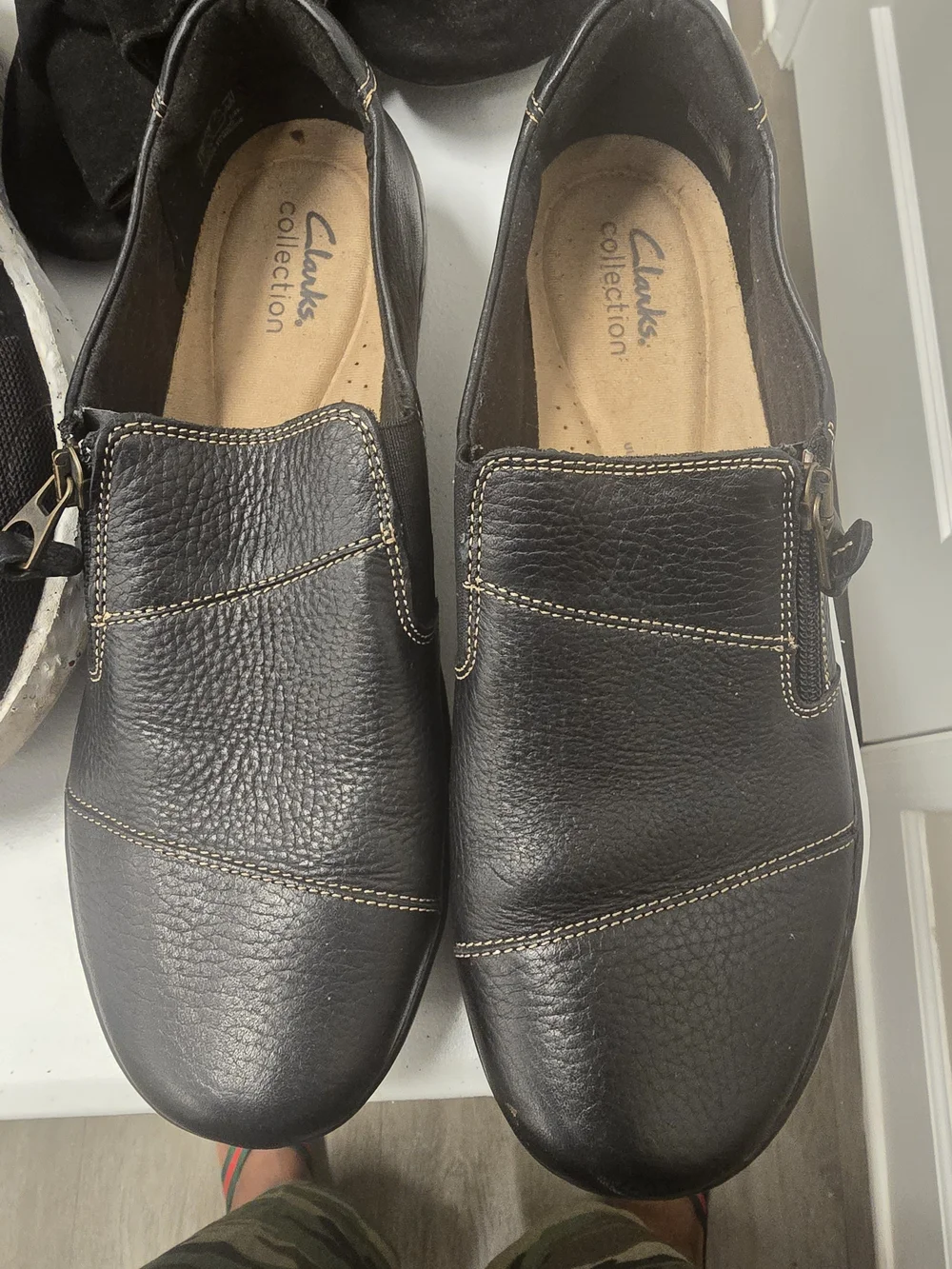 Clarks Women's Black Slip-On Comfort Loafers with Side Zip
